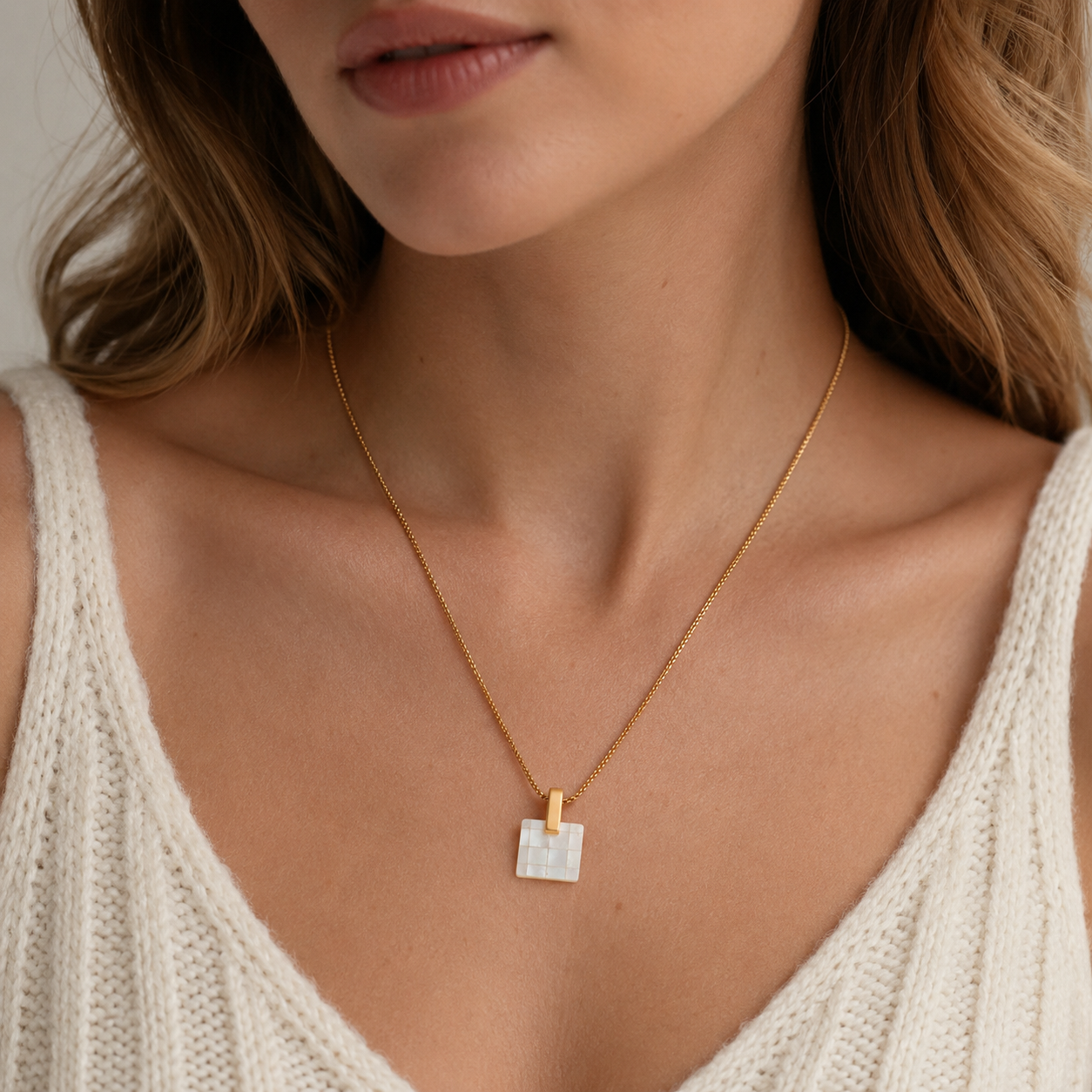 14K Gold Mother of Pearl Square Pendant Necklace