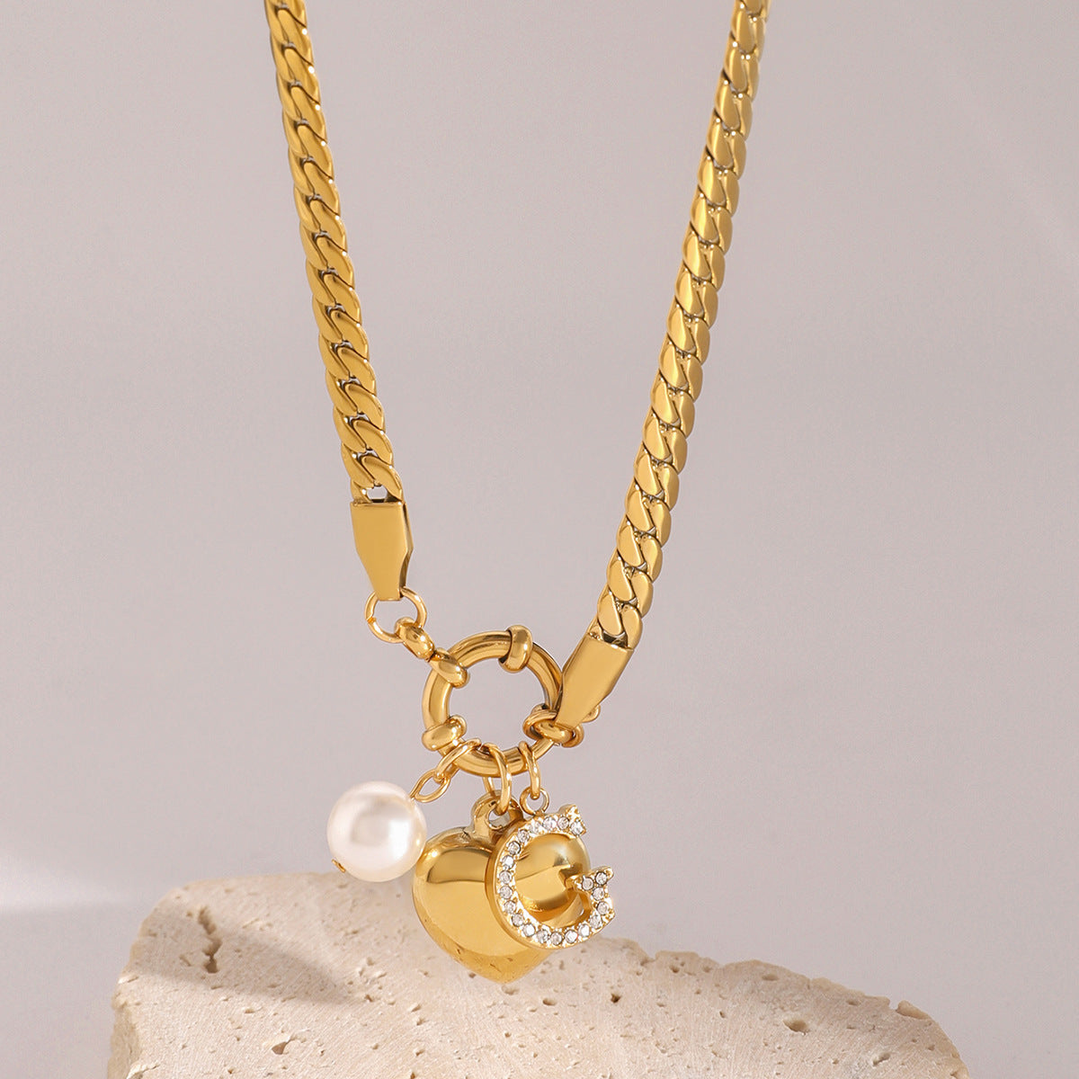 Diamond Heart Pendant Necklace – Letter Clavicle Chain