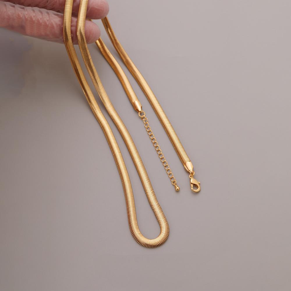 14K Gold Flat Snake Chain Fashion Thick Vintage Statement Necklace