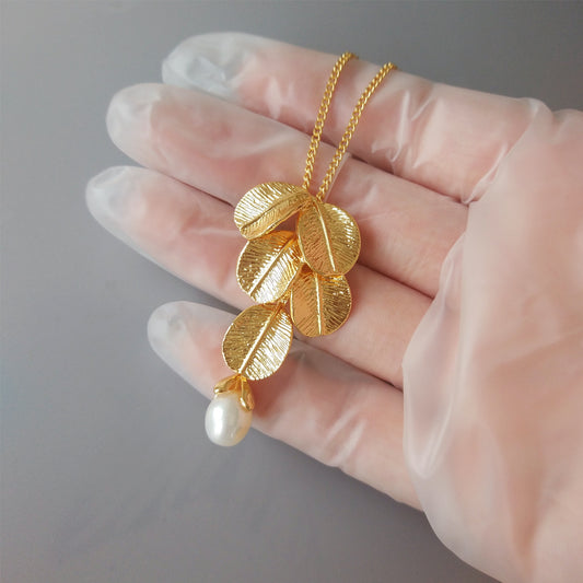 14K Gold Leaf Pearl Long Necklace