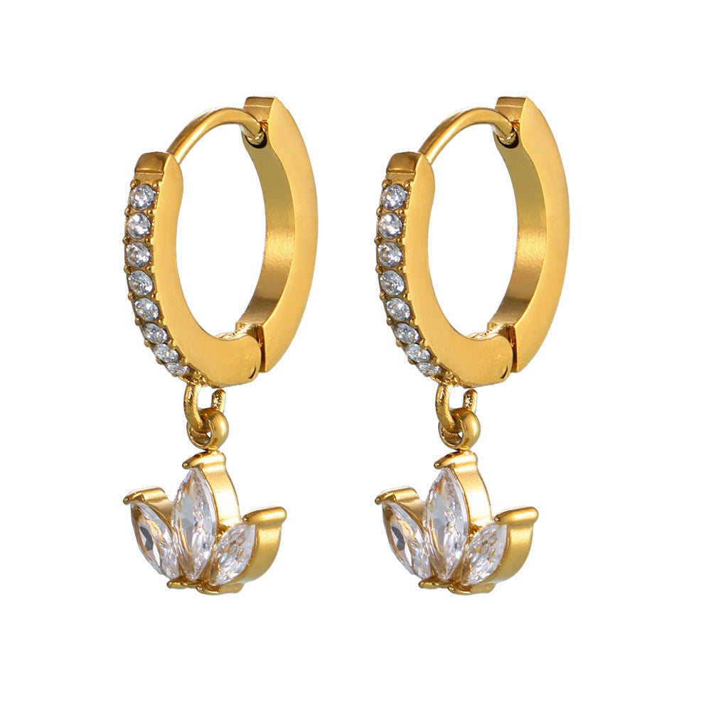Pavé Diamond Clover Earrings – 18K Gold Vermeil with Micro Pavé Detailing