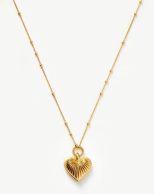 Gold Puffed Heart Necklace – Ridge Detail & Rope Ring, as Seen in Barbie