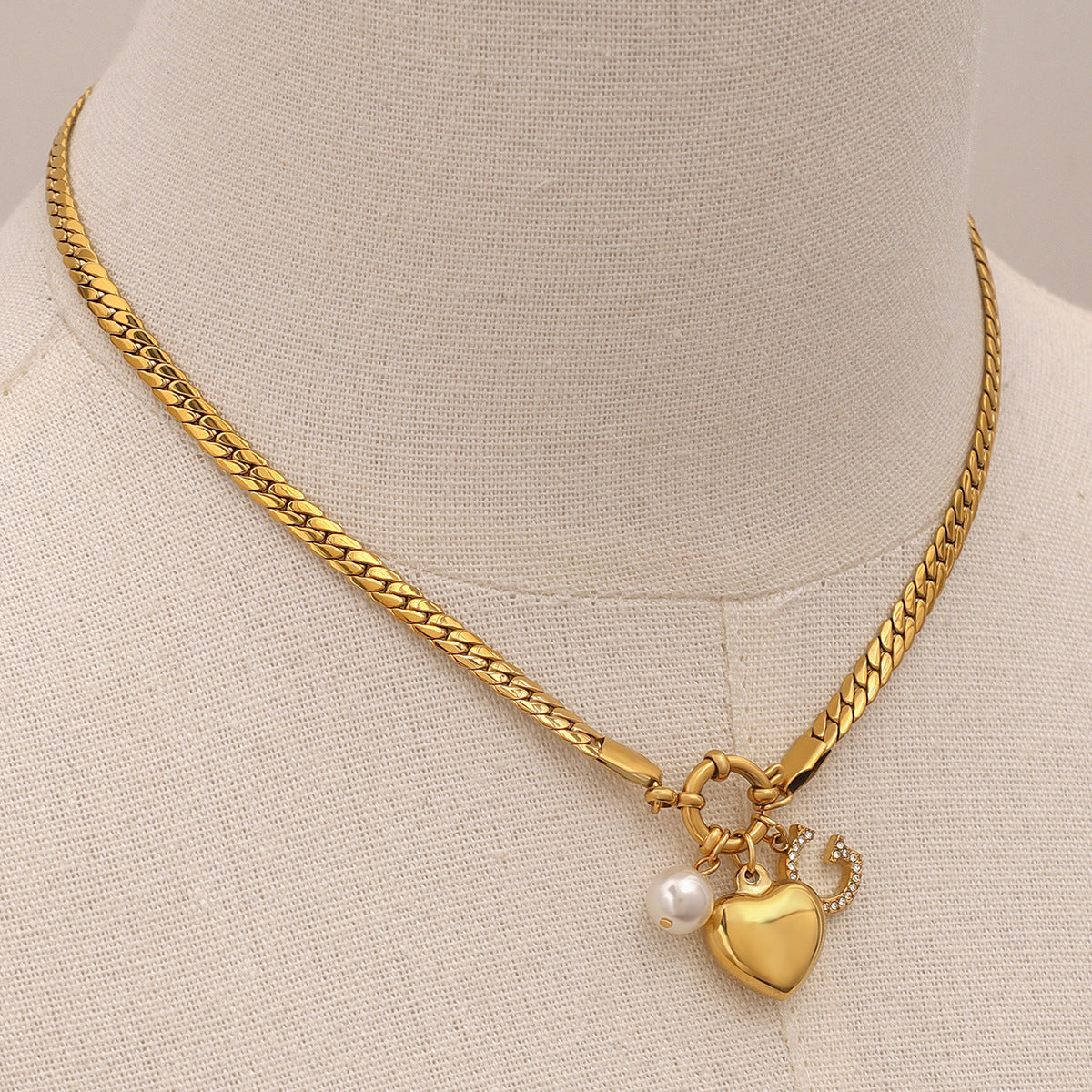 14k gold diamond heart pendant necklace letter clavicle chain