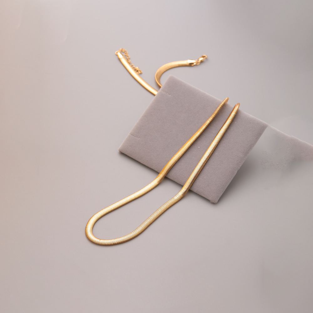 14K Gold Herringbone Snake Chain Necklace