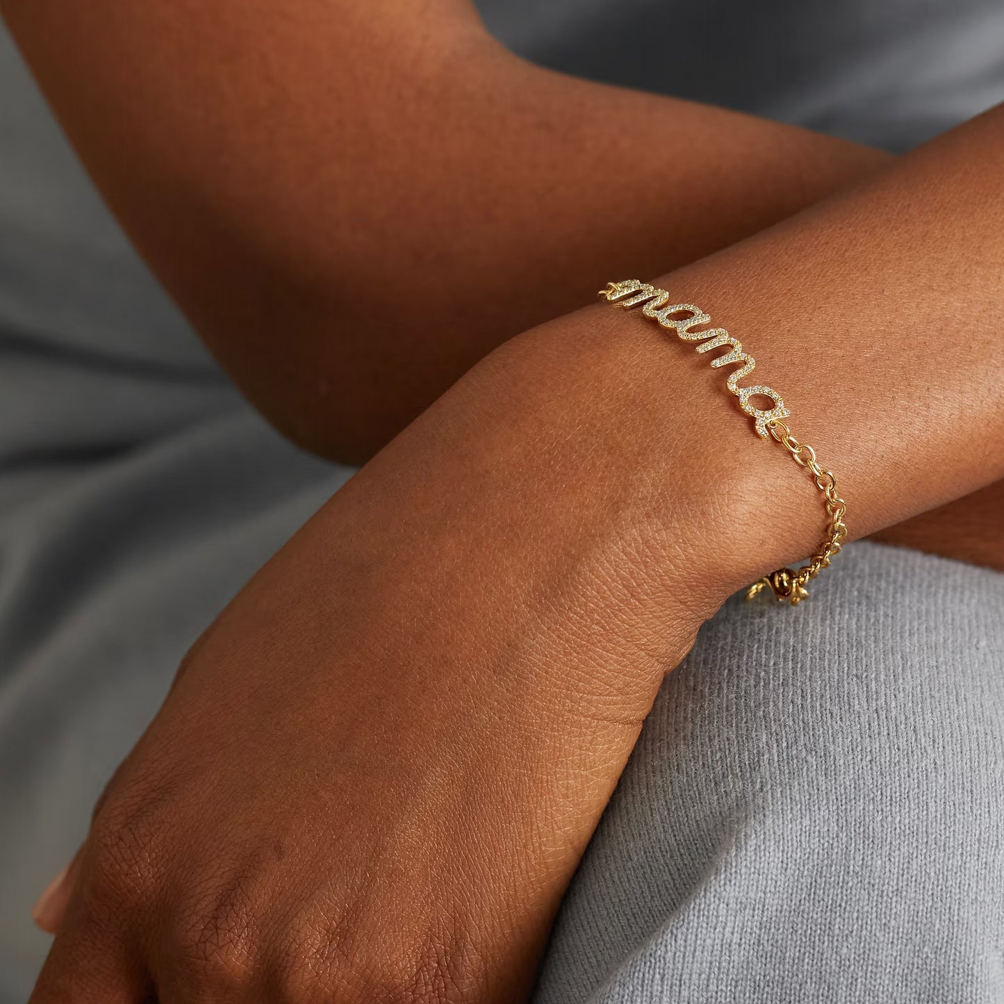 MAMA Diamond Letter Necklace – 18K Gold Plated Moissanite Mother's Day Gift