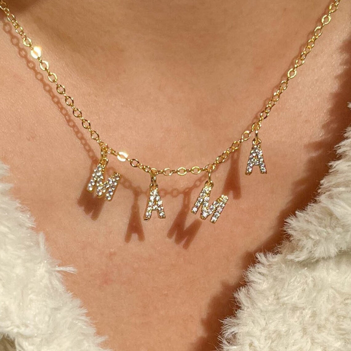 MAMA Diamond Letter Necklace – 18K Gold Plated Moissanite Mother's Day Gift