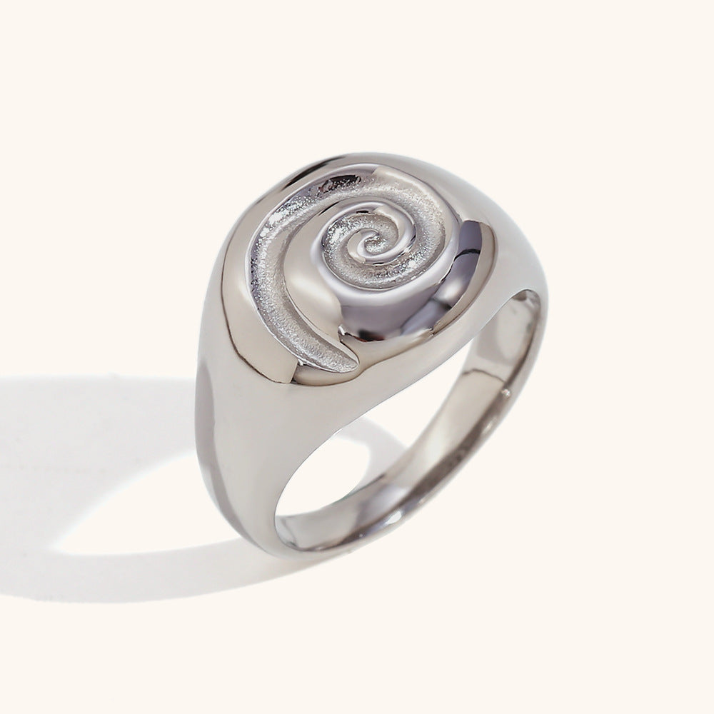 Solaris 18K Gold Sculptural Spiral Dome Ring