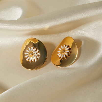 14K Gold Drip Daisy Ring & Stud Earrings