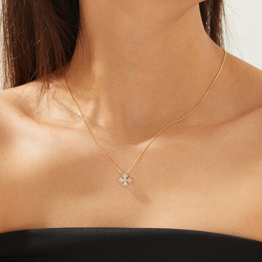 Luna Clover Zircon Necklace