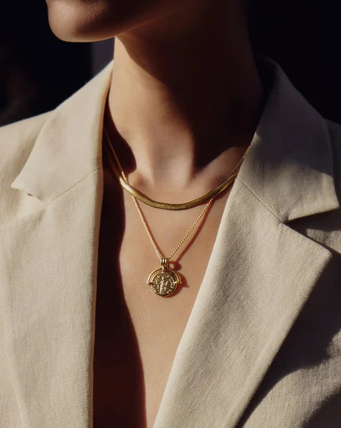 Gold Roman Arc Pendant Necklace – Ancient-Inspired, Adjustable Rope Chain